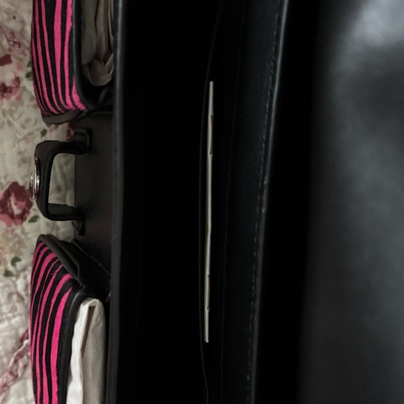 NWT Michael Kors Zebra Print Shoulder Bag – Pink & Black - Picture 3 of 4